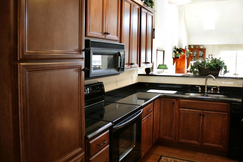 Wood Cabinet Staining in Muncie, IN